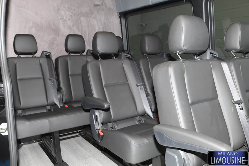 Mercedes Sprinter Extra Long Deluxe Minibus Mercedes Sprinter Extra Long Deluxe Minibus