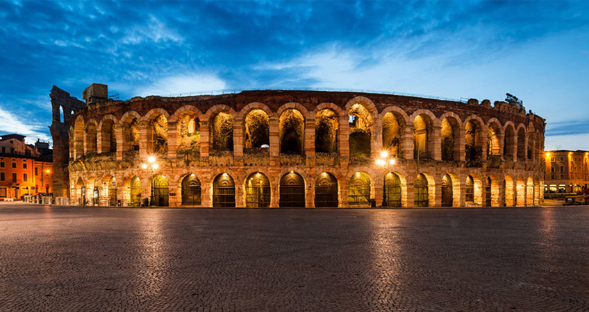 MILANO LIMOUSINE: tours a Verona MILANO LIMOUSINE: tours a Verona